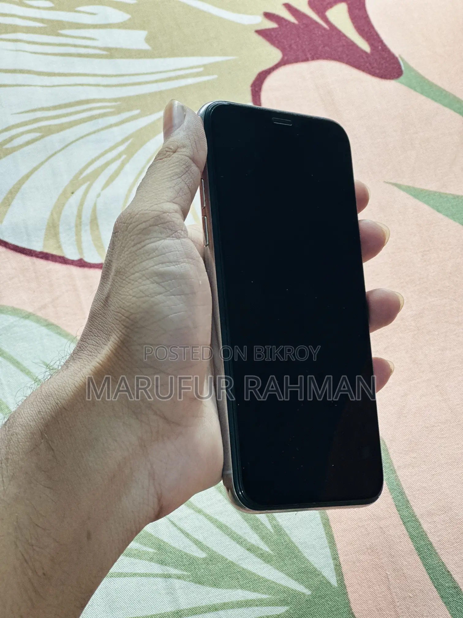 Apple iPhone XS (Used)