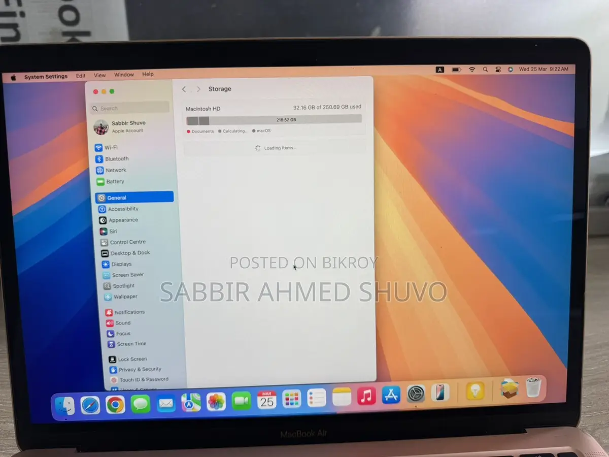 Macbook i3