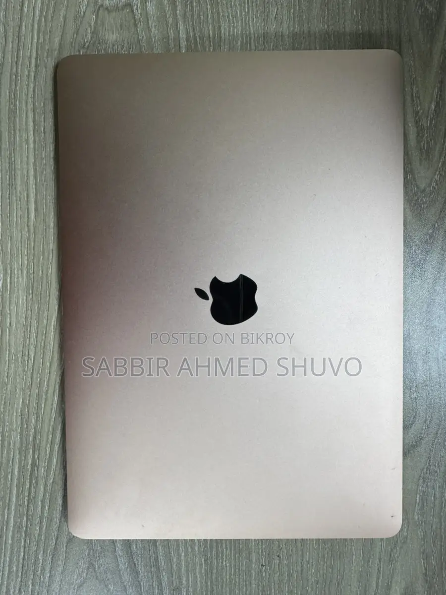 Macbook i3