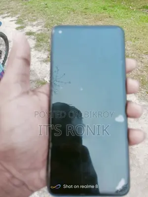 Realme 8 good (Used)