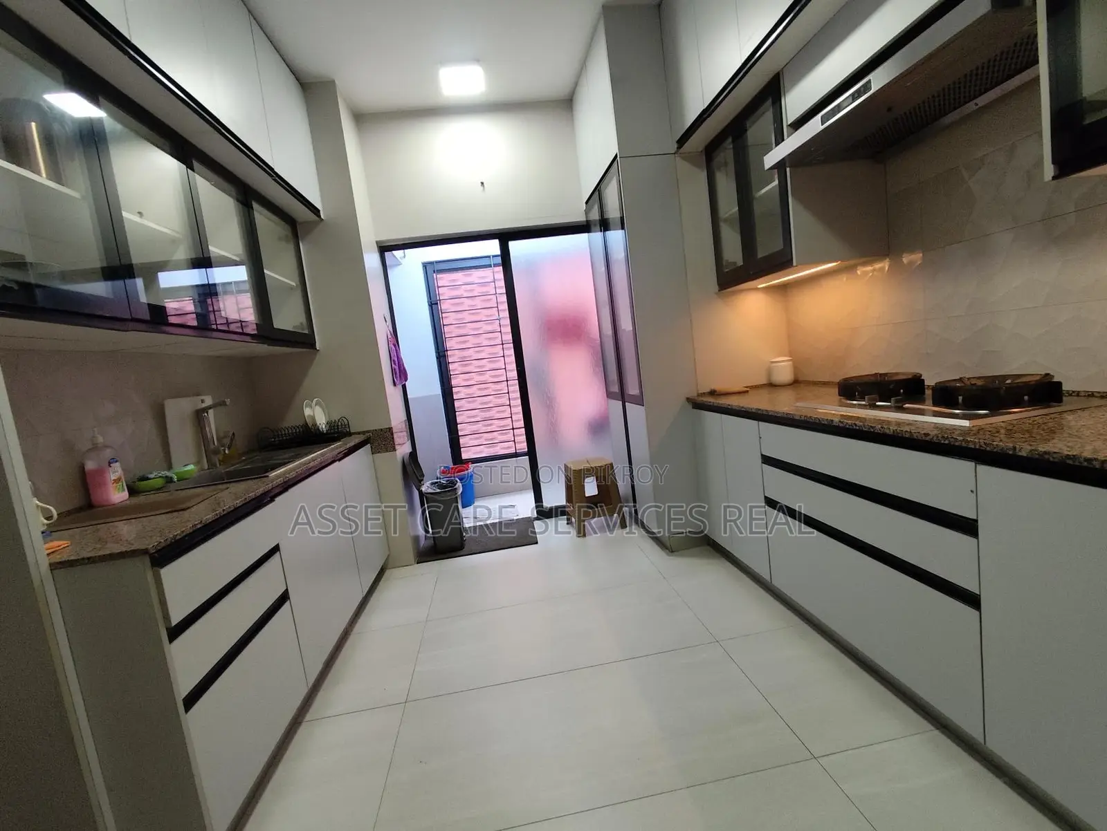 Luxurious Furnished 3Bed Apartment Rent Baridhara Diplomatic Zone