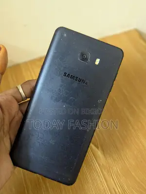 Samsung Galaxy C9 Pro (Used)