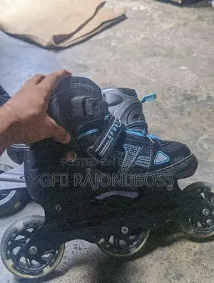 Skating Shoos