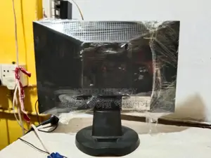 Original Samsung Brand 19 inch LED 100% Full Fresh Monitor