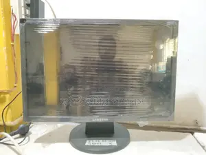 Original Samsung Brand 19 inch LED 100% Full Fresh Monitor