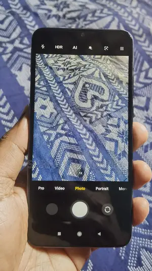 Xiaomi Mi 9 6+64 (Used)