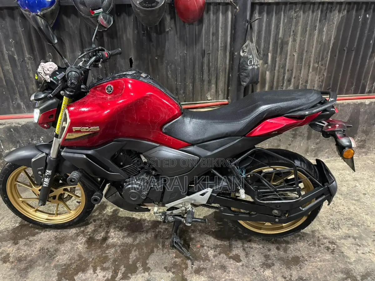 Yamaha FZS V3 . 2022