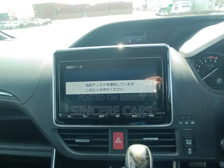 Toyota Esquire GI PACKAGE NON HYBRID 2021