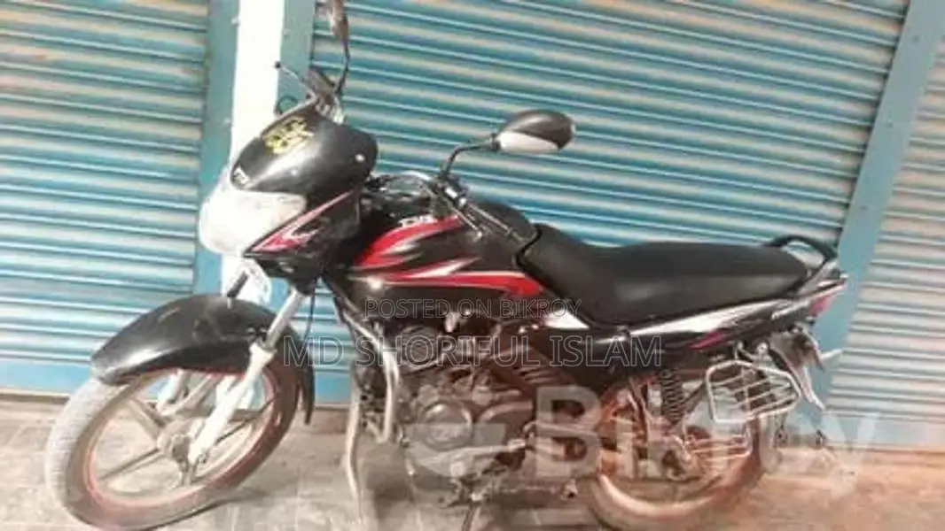 TVS Metro 2015