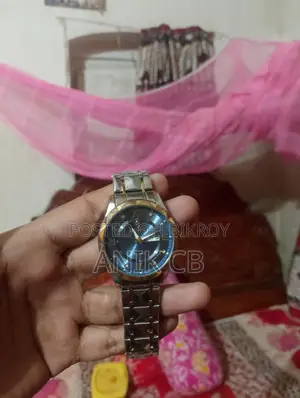 একটি ঘড়ি বিক্রি করবও