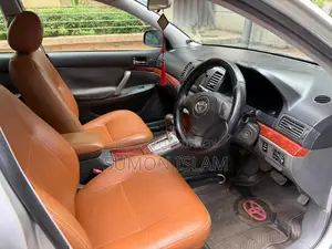 Toyota Premio camera security alert 2004