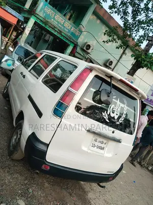 Toyota Noah Used 1997