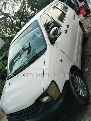 Toyota Noah Used 1997