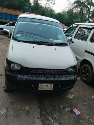 Toyota Noah Used 1997