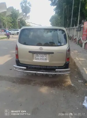Toyota Probox 2005