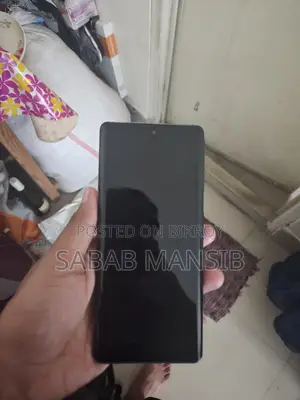 Vivo V27 8/128 (Used)
