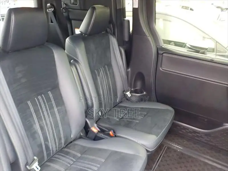 Toyota Esquire GIP Pack. 2020