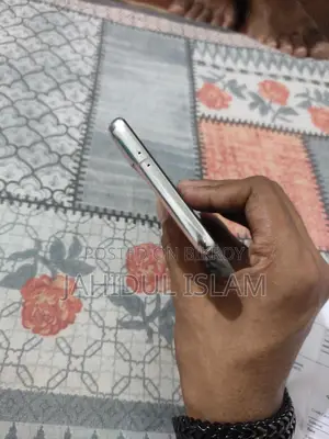 স্যামসাং গ্যালাক্সি এস২১ ৮/২৫৬ (ব্যবহৃত)