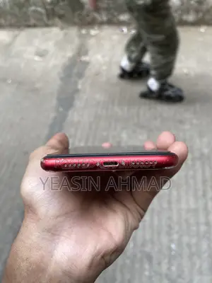 Apple iPhone 11 (Used)
