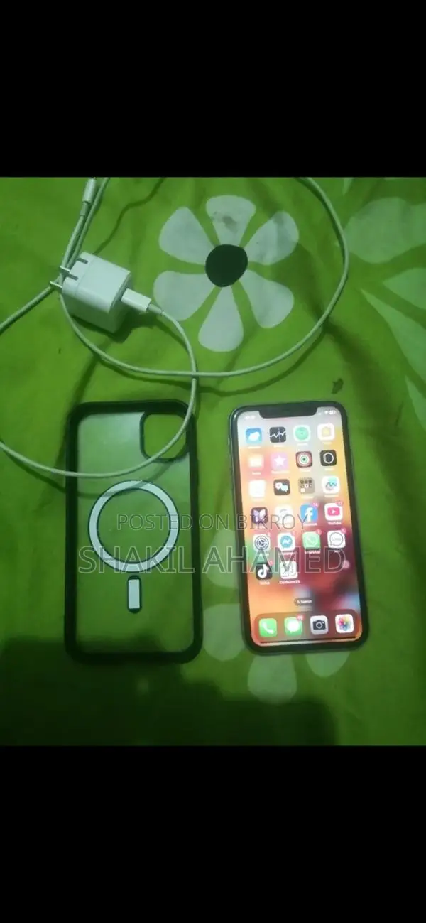 Apple iPhone 11 (Used)