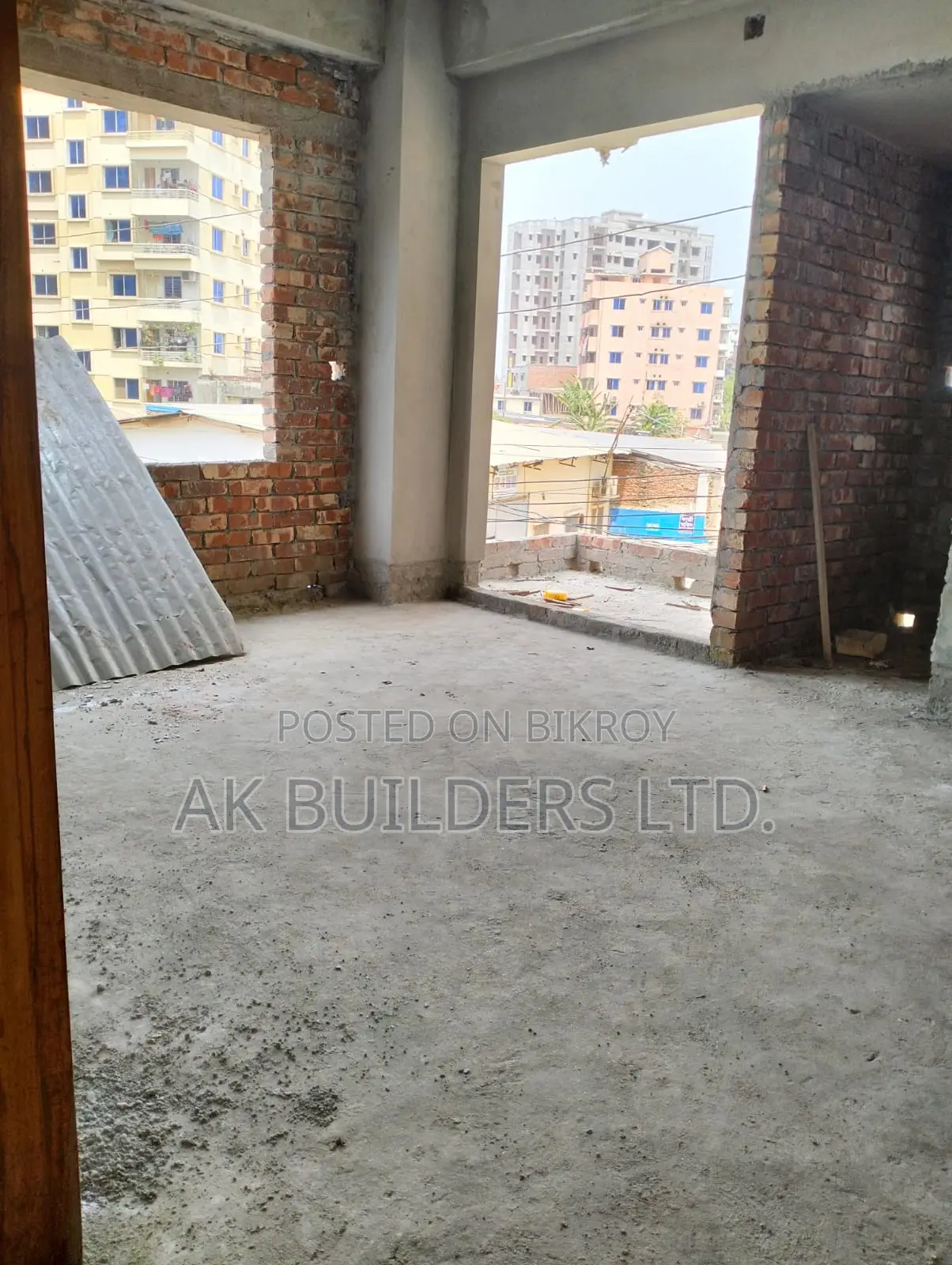 1250 sq ft flat in Uttara Nalbhog, located next to a 30ft paved road!!