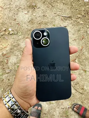 Apple iPhone 15 (Used)