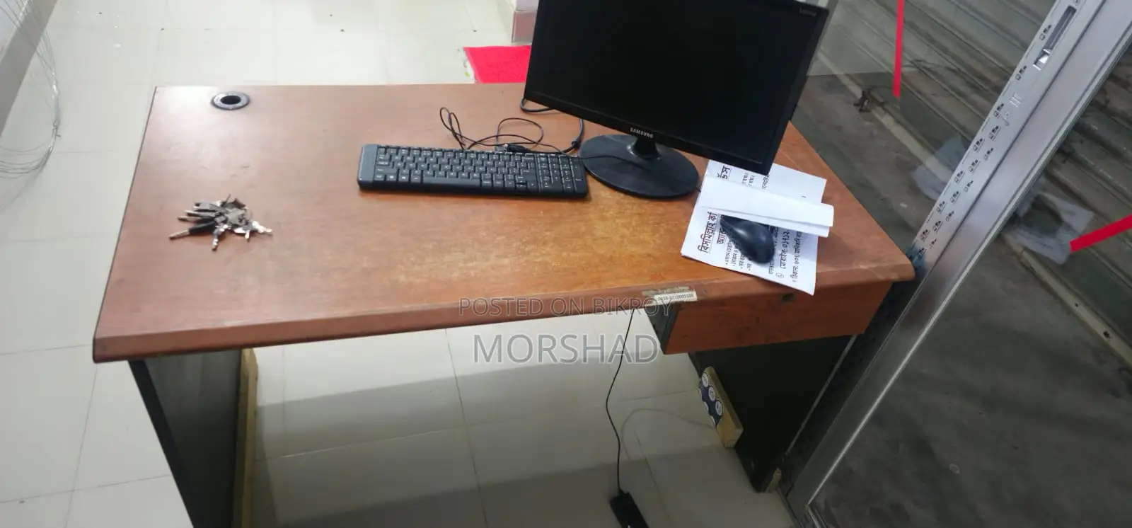 Closing my computer shop, so I am selling the items at a low price