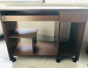 Computer Table Hatil