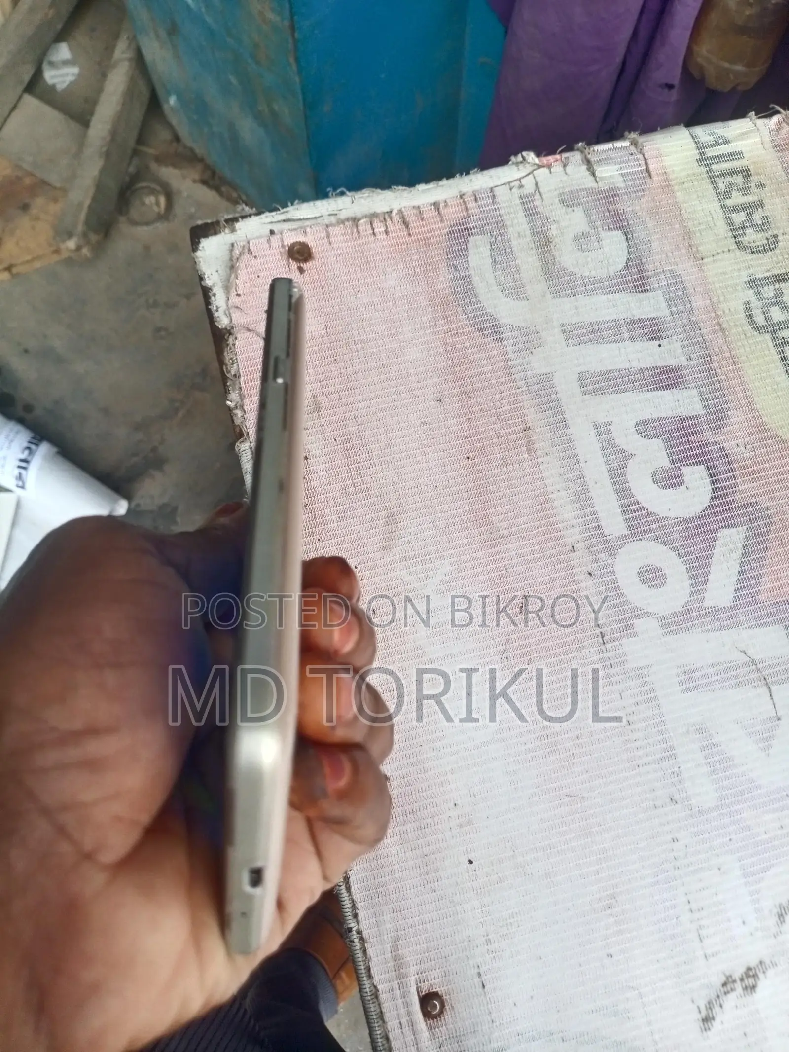 Samsung Galaxy J2 . (Used)