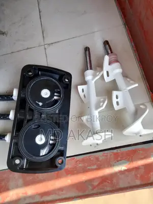 হ্যান্ড মেকিং আইসক্রিম মেশিন