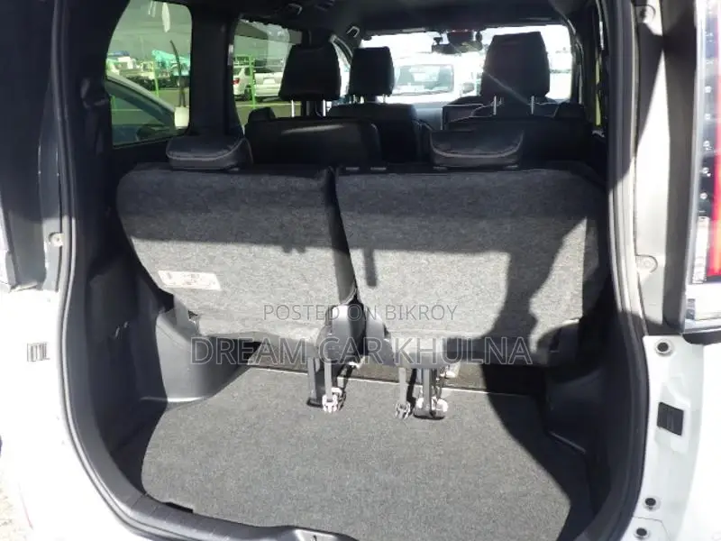 Toyota Noah HYBRID G2 DOOR POWER 2021
