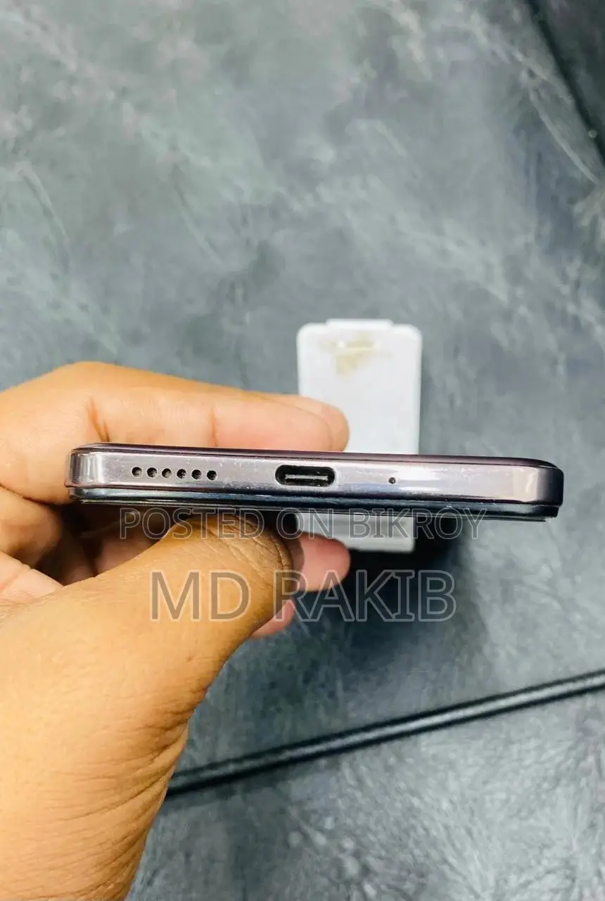 Vivo Y29 ৮+৮রেম ১২৮ রোম (Used)