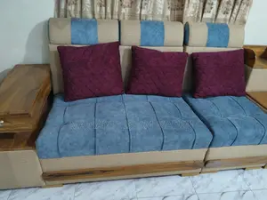 ফাইভ সেট সোফা ও সেন্টার টেবিল