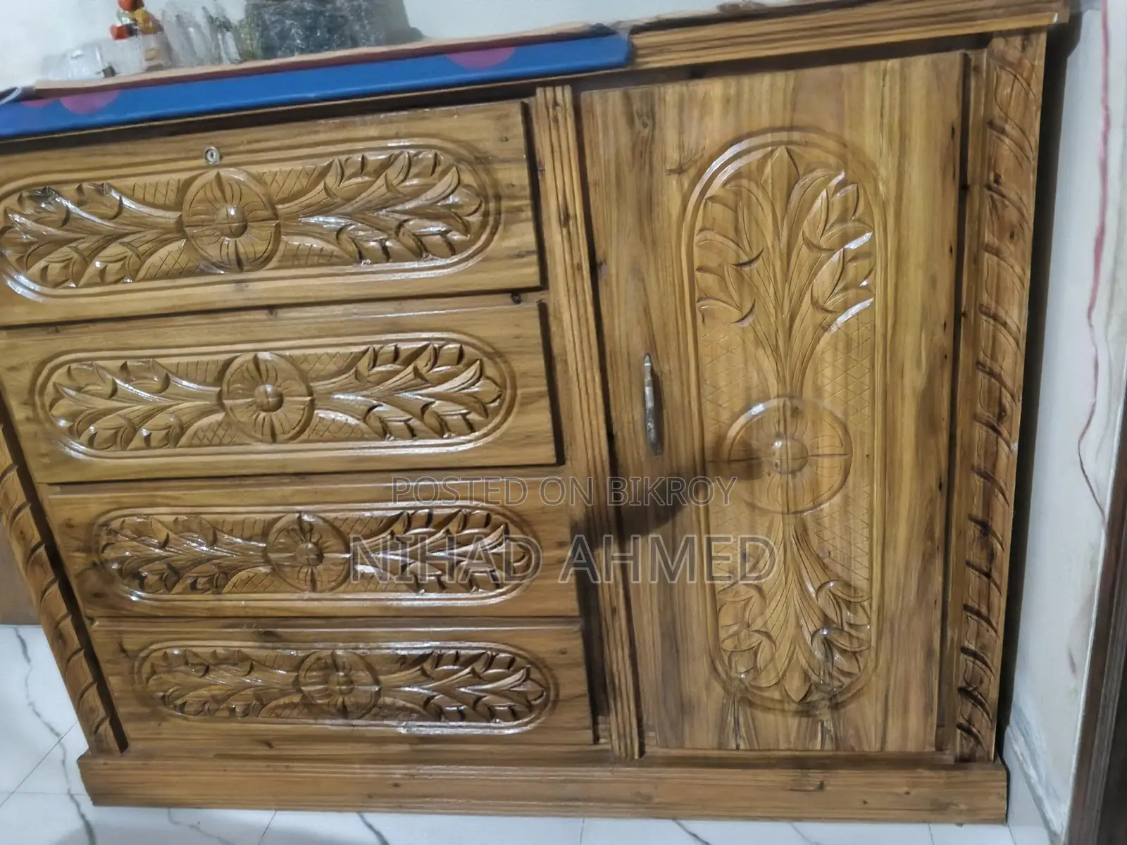 Wardrobe for Sale (Khilkhet Area, Not Mirpur)
