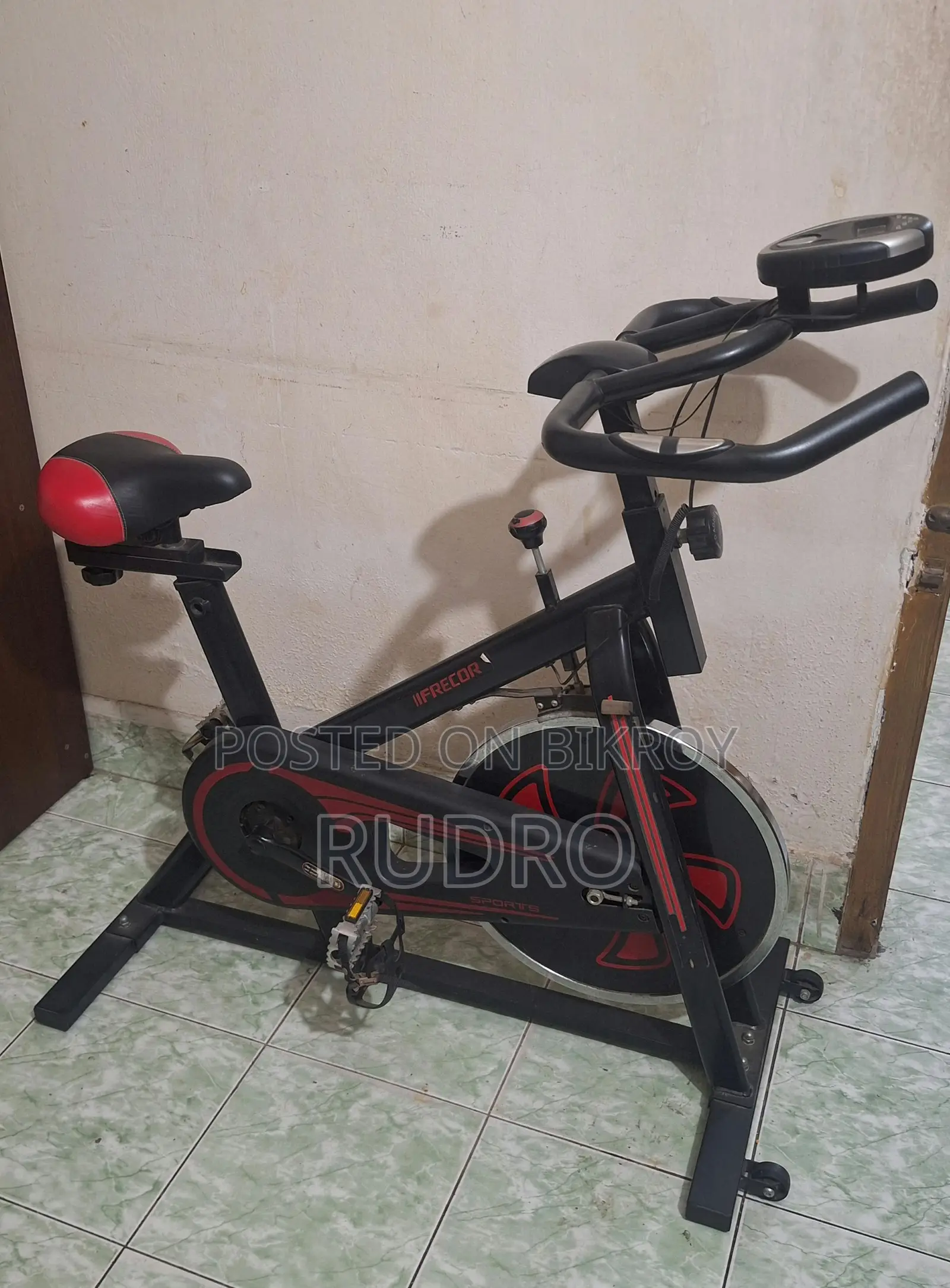 এক্সারসাইজ জিম বাইক / সাইকেল