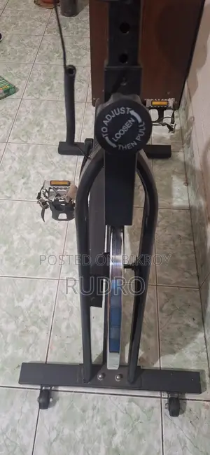 এক্সারসাইজ জিম বাইক / সাইকেল