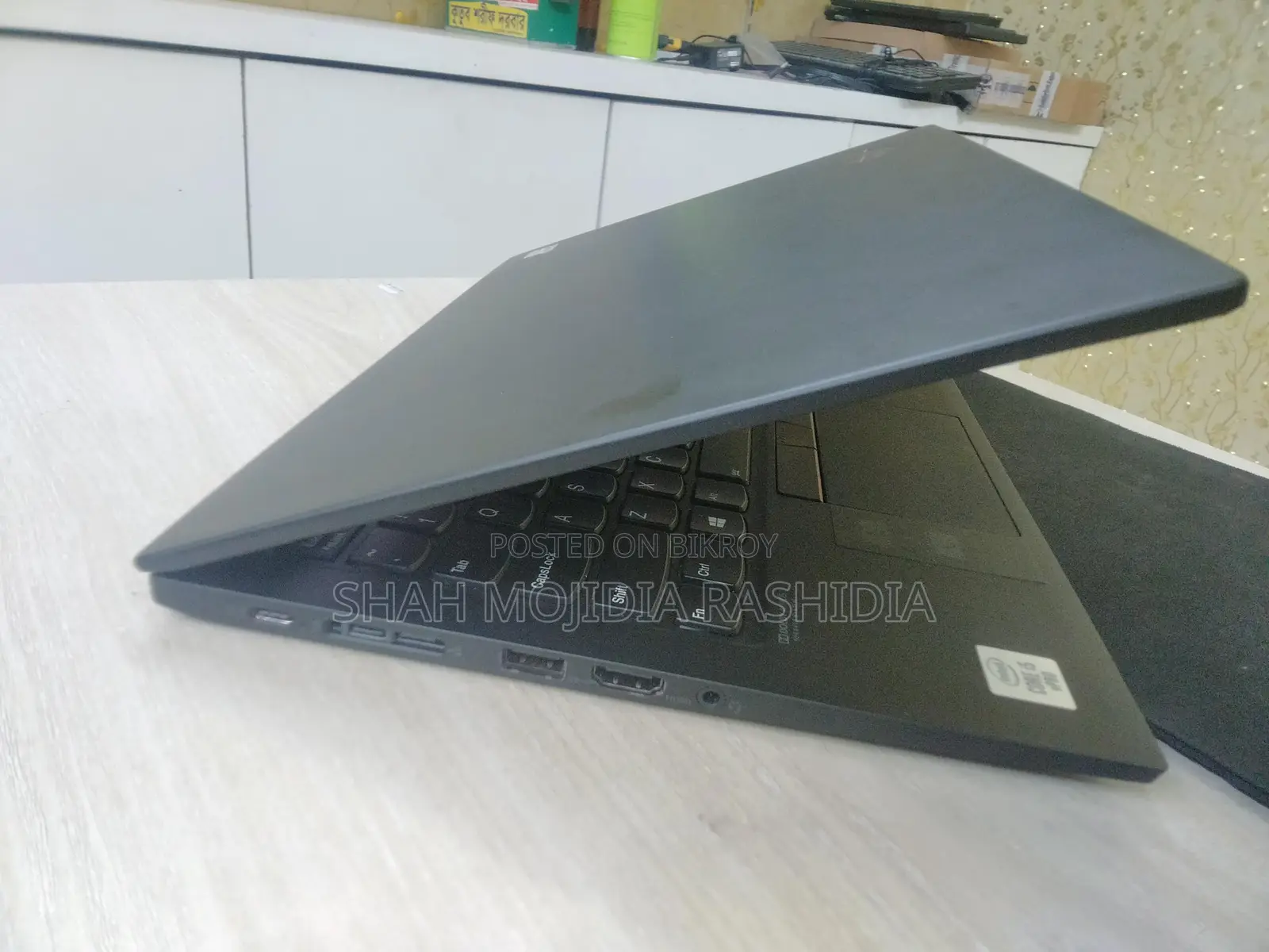 Lenovo Thinkpad X1 Carbon Core i5 10th generation Touch Screen 16/512