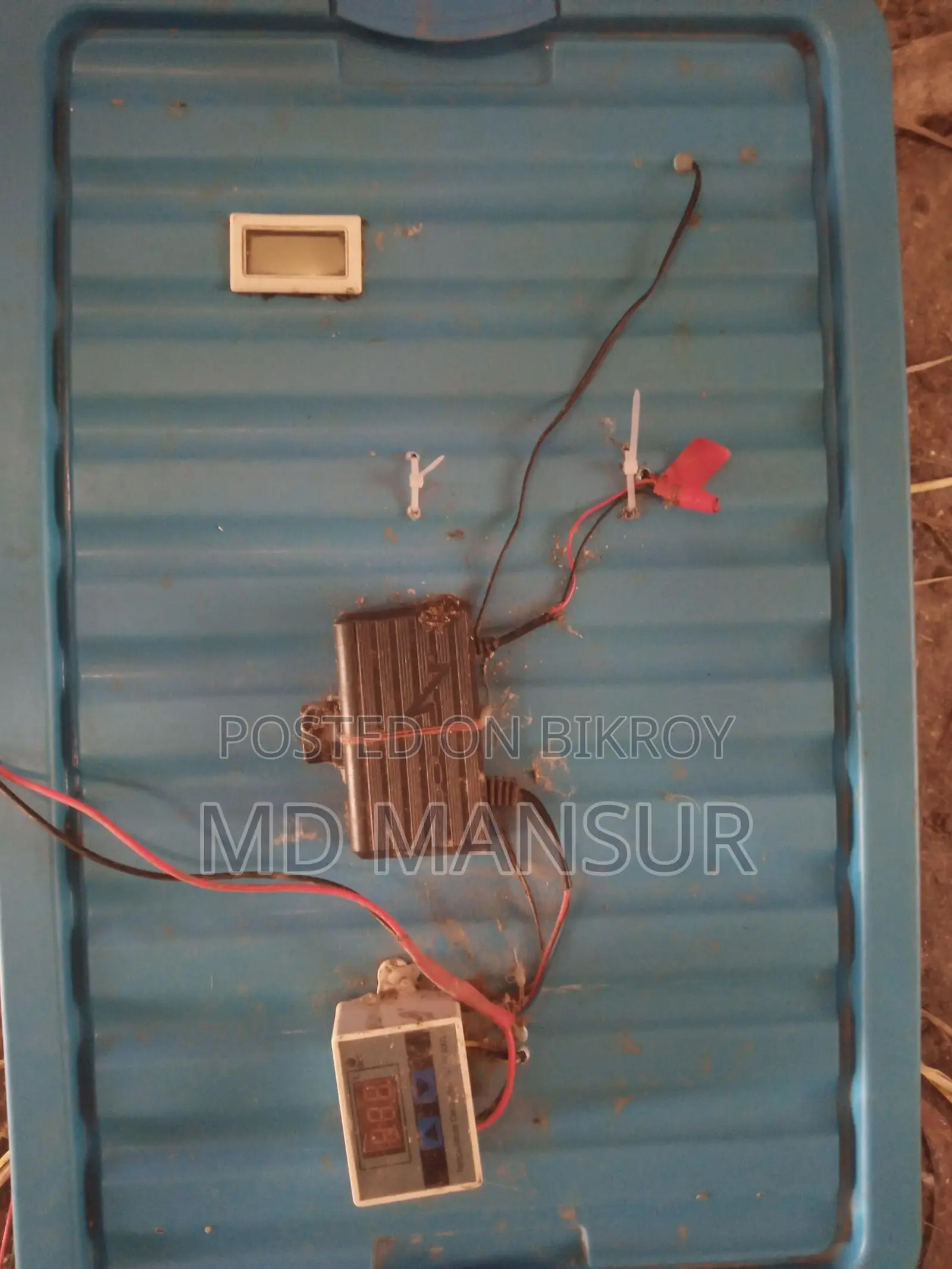 ইনকিউবেটর মেশিন