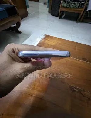 Samsung Galaxy S8 . (Used)