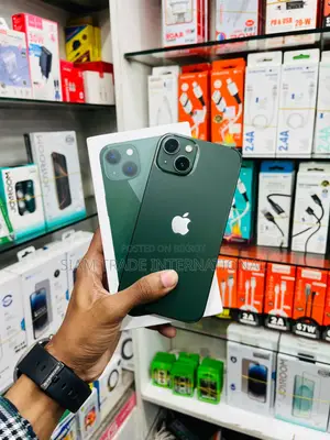 Apple iPhone 13 128GB 91% with box (Used)