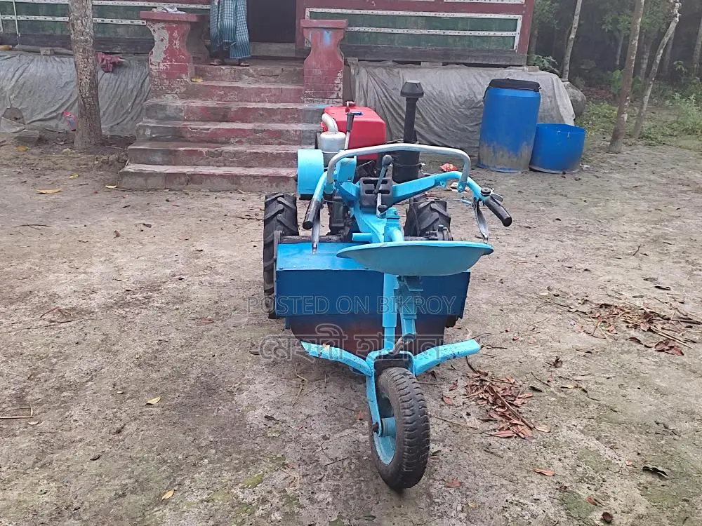 Power Tiller Machine