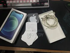 Apple iPhone 12 (Used)
