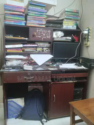 Reading and Computer Table with Glass