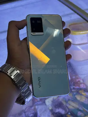 Vivo Y21 (4-64) (Used)