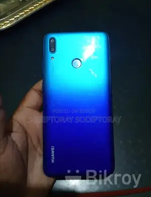 Huawei Y7 3/32GB (Used)