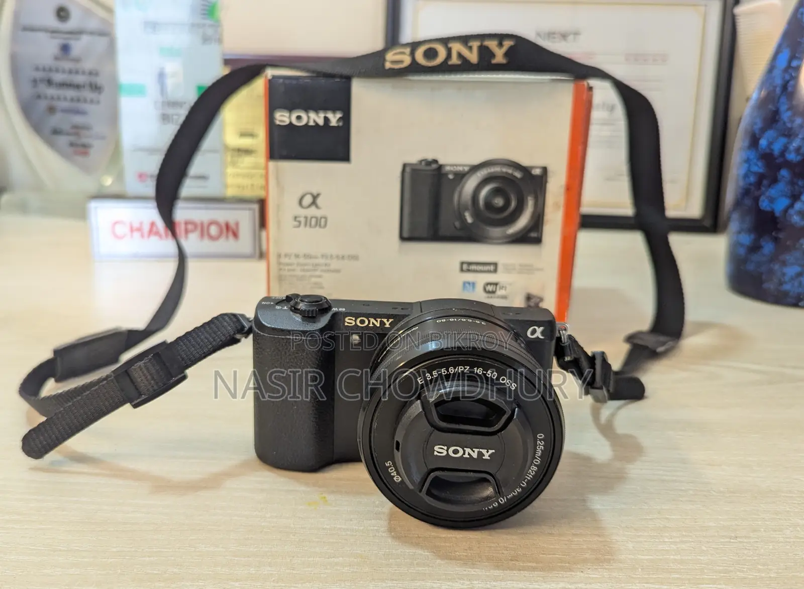 Sony A5100 Mirrorless Camera With Lens, Original Charger Box.