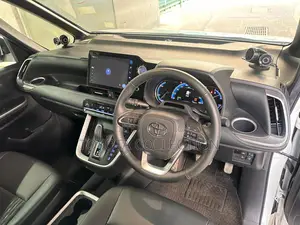 Toyota Noah SZ 360 CEILING TV 2022