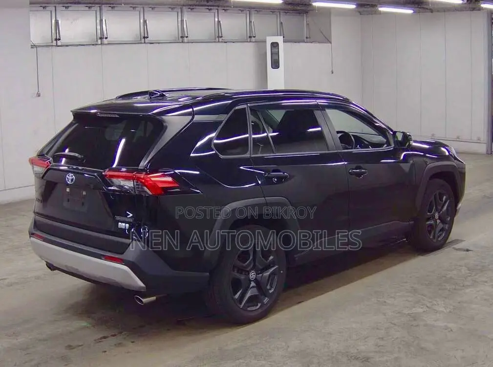 Toyota RAV4 z 2022