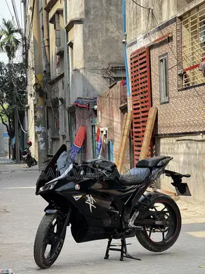 Suzuki Gixxer SF . 2021