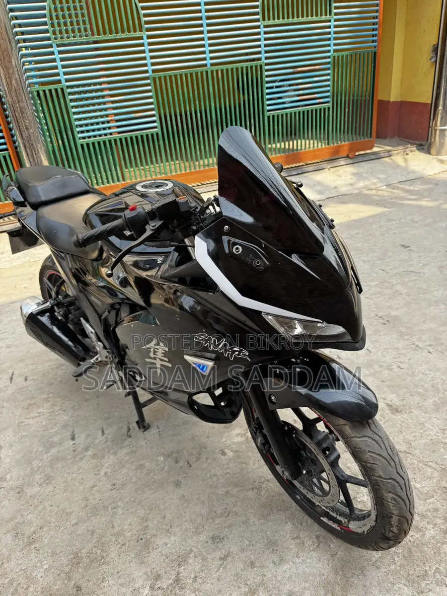 Suzuki Gixxer SF . 2021